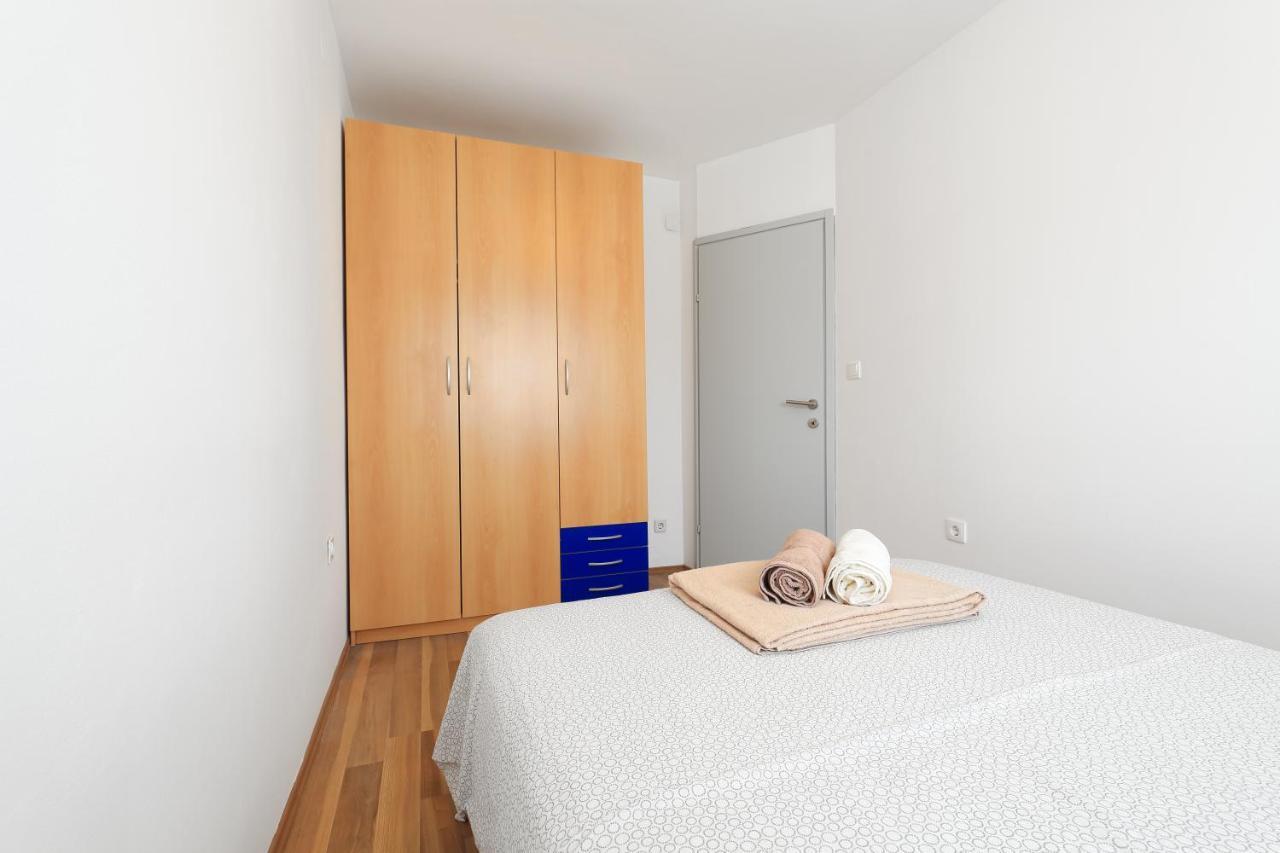 Apartman Don Pag Town Exterior foto